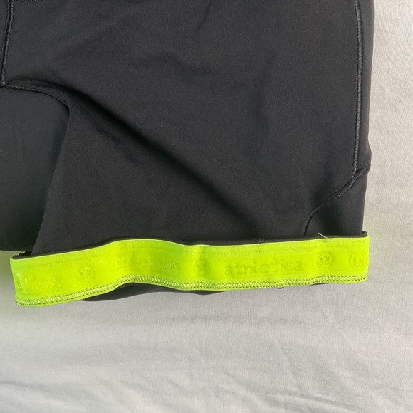 Lululemon Women's Black Running Bike Shorts Reflective Trim Pockets - Picture 8 of 10